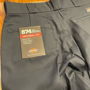 Dickies cargo work pants, size 33 waist, 29 length